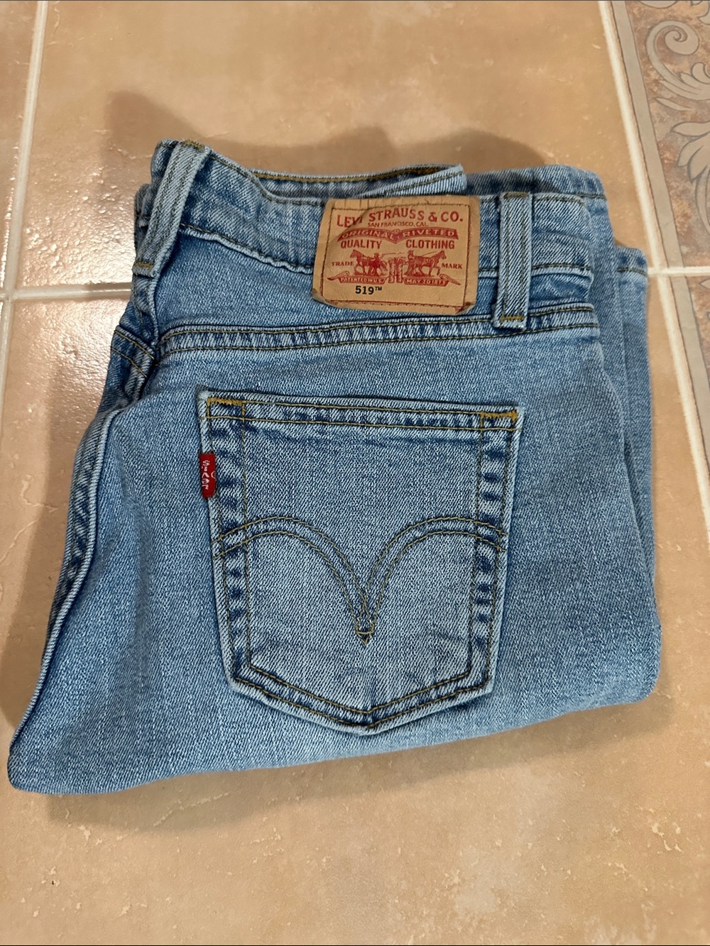 VTG 2K Levi's 519 Low Stretch Flare Jeans